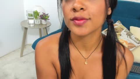 Snapshot of nala_rouss chatting on 4, 1, 2025 NALA online show from 4, 1, 2025