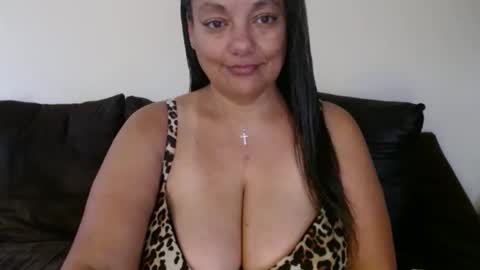 Snapshot of nala_thickk chatting on 21, 11, 2025 Nala Thickk online show from 21, 11, 2025