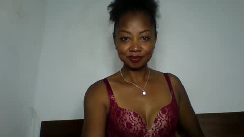 Snapshot of nalinah86 chatting on 24, 2, 2026 nalinah86 online show from 24, 2, 2026