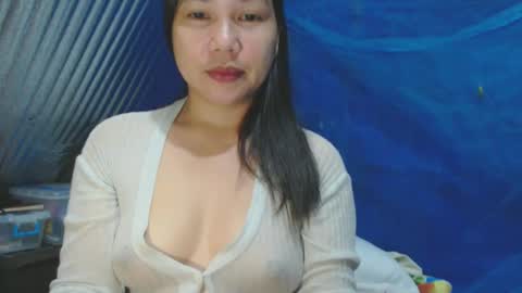 Snapshot of nami0784 chatting on 2, 3, 2025 IamYourSafeHaven online show from 2, 3, 2025