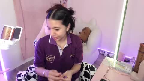 nami_usagi online show from 17, 9, 2025