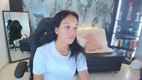 Snapshot of nanami_20 chatting on 9, 2, 2026 samantha online show from 9, 2, 2026