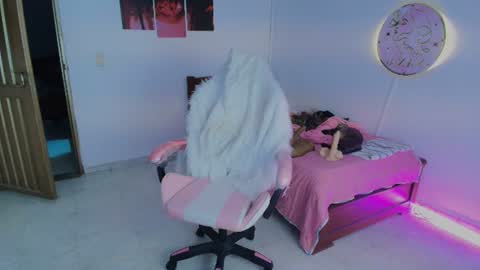 Snapshot of nanami_20 chatting on 24, 7, 2026 samantha online show from 24, 7, 2026