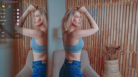 Snapshot of nancyfancyyy chatting on 21, 12, 2024 Follow my page on peach online show from 21, 12, 2024