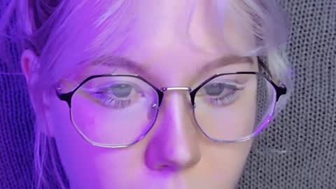 nancymartinez online show from 12, 1, 2025