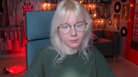 nancymartinez online show from 25, 1, 2025