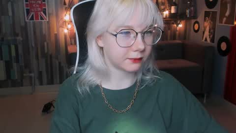 nancymartinez online show from 5, 2, 2025