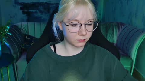 nancymartinez online show from 8, 2, 2025