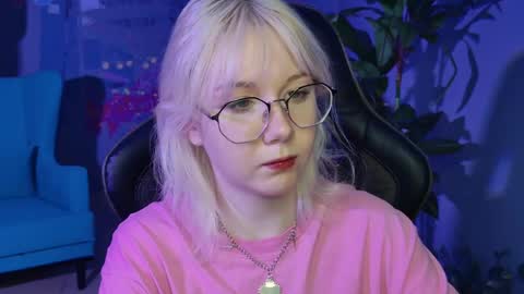 nancymartinez online show from 18, 2, 2025