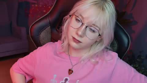 nancymartinez online show from 18, 2, 2025