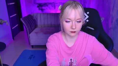 nancymartinez online show from 1, 3, 2025