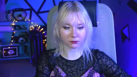 nancymartinez online show from 5, 3, 2025