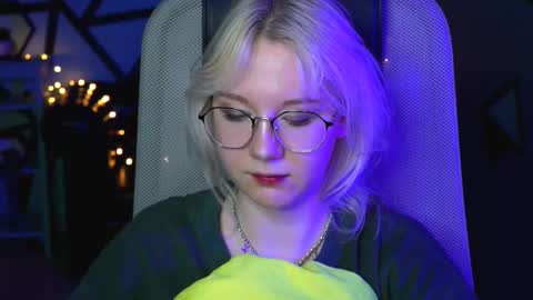 nancymartinez online show from 6, 3, 2025