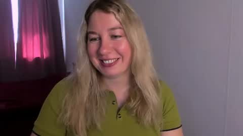 Snapshot of nancysanders chatting on 20, 7, 2026 Nancy online show from 20, 7, 2026