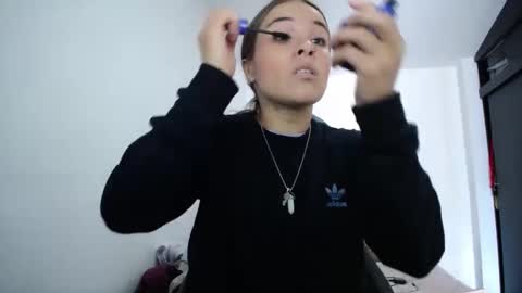 nanna yoshi online show from 30, 1, 2025