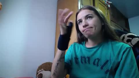 nanna yoshi online show from 17, 4, 2026