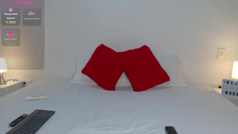 nany_model25 online show from 8, 10, 2025