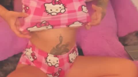 Snapshot of nany_tnt chatting on 24, 1, 2025 NANY online show from 24, 1, 2025