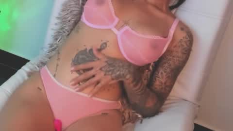 Snapshot of nany_tnt chatting on 16, 2, 2025 NANY online show from 16, 2, 2025