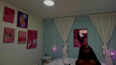 Naomi online show from 5, 2, 2026