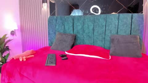 Naomi online show from 18, 2, 2026