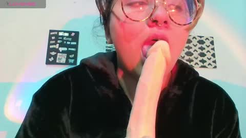 Naomi online show from 12, 3, 2025