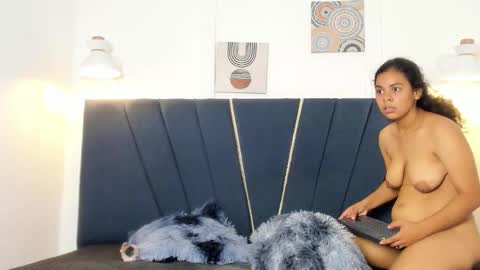 Snapshot of naomi_x0 chatting on 3, 3, 2026 naomi_x0 online show from 3, 3, 2026