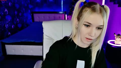 naomihita online show from 21, 12, 2025