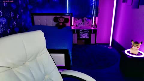 Snapshot of naomihita chatting on 23, 4, 2026 naomihita online show from 23, 4, 2026