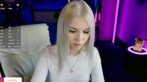 Snapshot of naomihita chatting on 23, 4, 2026 naomihita online show from 23, 4, 2026