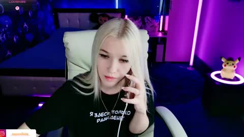 Snapshot of naomihita chatting on 28, 5, 2026 naomihita online show from 28, 5, 2026