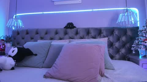 Snapshot of naomii_soto chatting on 24, 12, 2024 Naomi online show from 24, 12, 2024