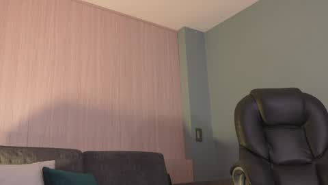 Snapshot of naomisainz chatting on 10, 1, 2025 Naomi online show from 10, 1, 2025