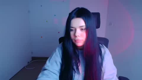 Naomi online show from 9, 10, 2025