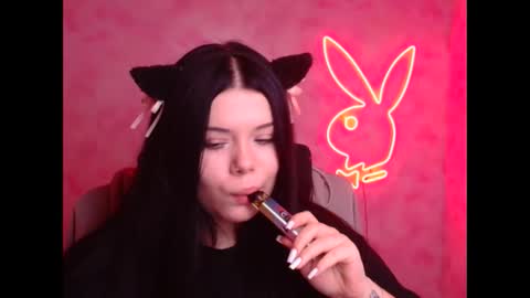 Naomi online show from 25, 11, 2025