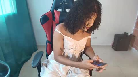 naomiwildburn online show from 18, 10, 2025