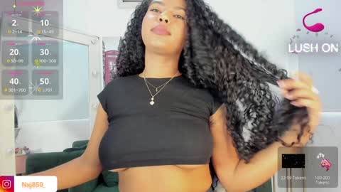 Snapshot of naomixjones1 chatting on 11, 12, 2024 Naomi online show from 11, 12, 2024
