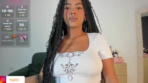 Snapshot of naomixjones1 chatting on 2, 10, 2025 Naomi online show from 2, 10, 2025