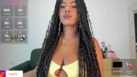 Snapshot of naomixjones1 chatting on 2, 10, 2025 Naomi online show from 2, 10, 2025
