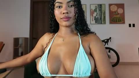 Snapshot of naomixjones1 chatting on 25, 6, 2026 Naomi online show from 25, 6, 2026