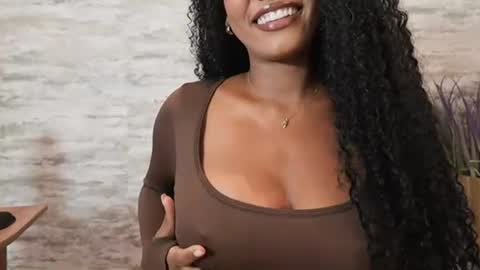 Snapshot of naomixjones1 chatting on 26, 7, 2026 Naomi online show from 26, 7, 2026
