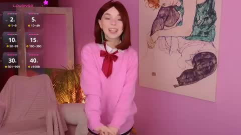 Snapshot of naomiyoru chatting on 8, 5, 2026 Naomi online show from 8, 5, 2026