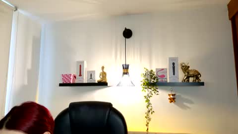 naomy online show from 24, 7, 2026