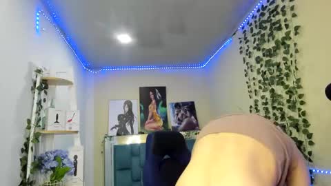 naomy online show from 26, 12, 2024