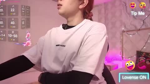 Naomy  online show from 21, 12, 2025