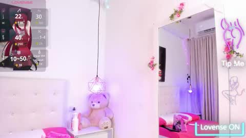 nara_pink online show from 27, 11, 2025