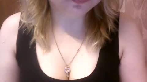 Snapshot of narcisjill chatting on 8, 1, 2025 NarcisJill online show from 8, 1, 2025
