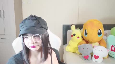 Snapshot of naree_masaki chatting on 14, 10, 2025 Naree online show from 14, 10, 2025