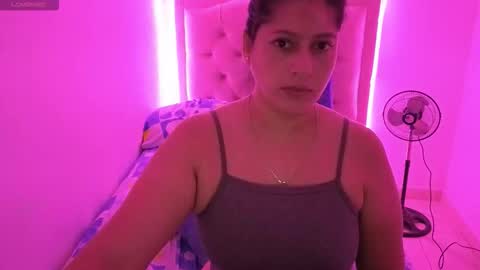 Nasly batista  online show from 8, 11, 2025