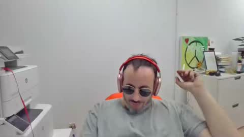 Snapshot of nassobout chatting on 22, 1, 2025 nassobout online show from 22, 1, 2025